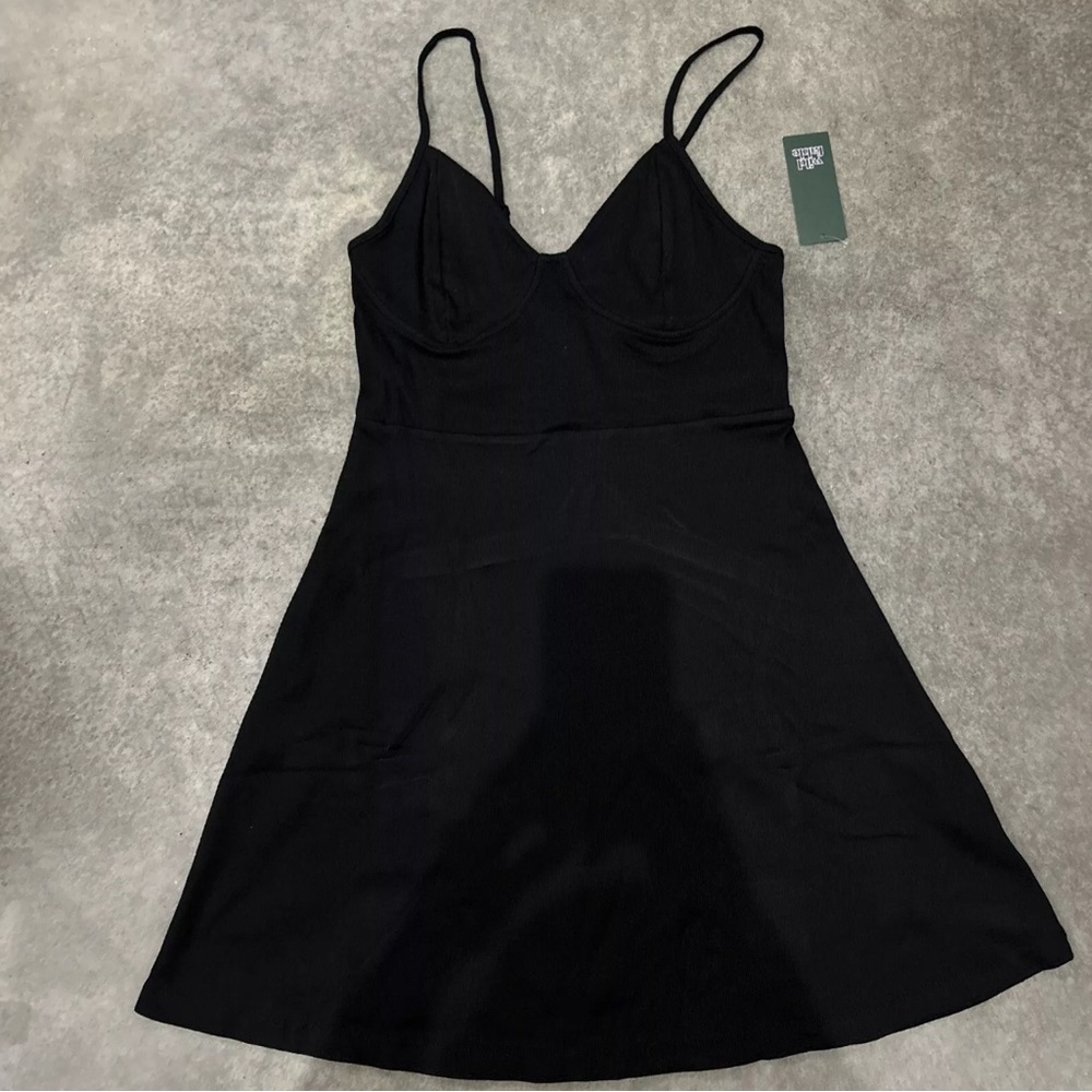 NWT Wild Fable Women's Knit Skater Dress, Black, Medium, Sweetheart Neck